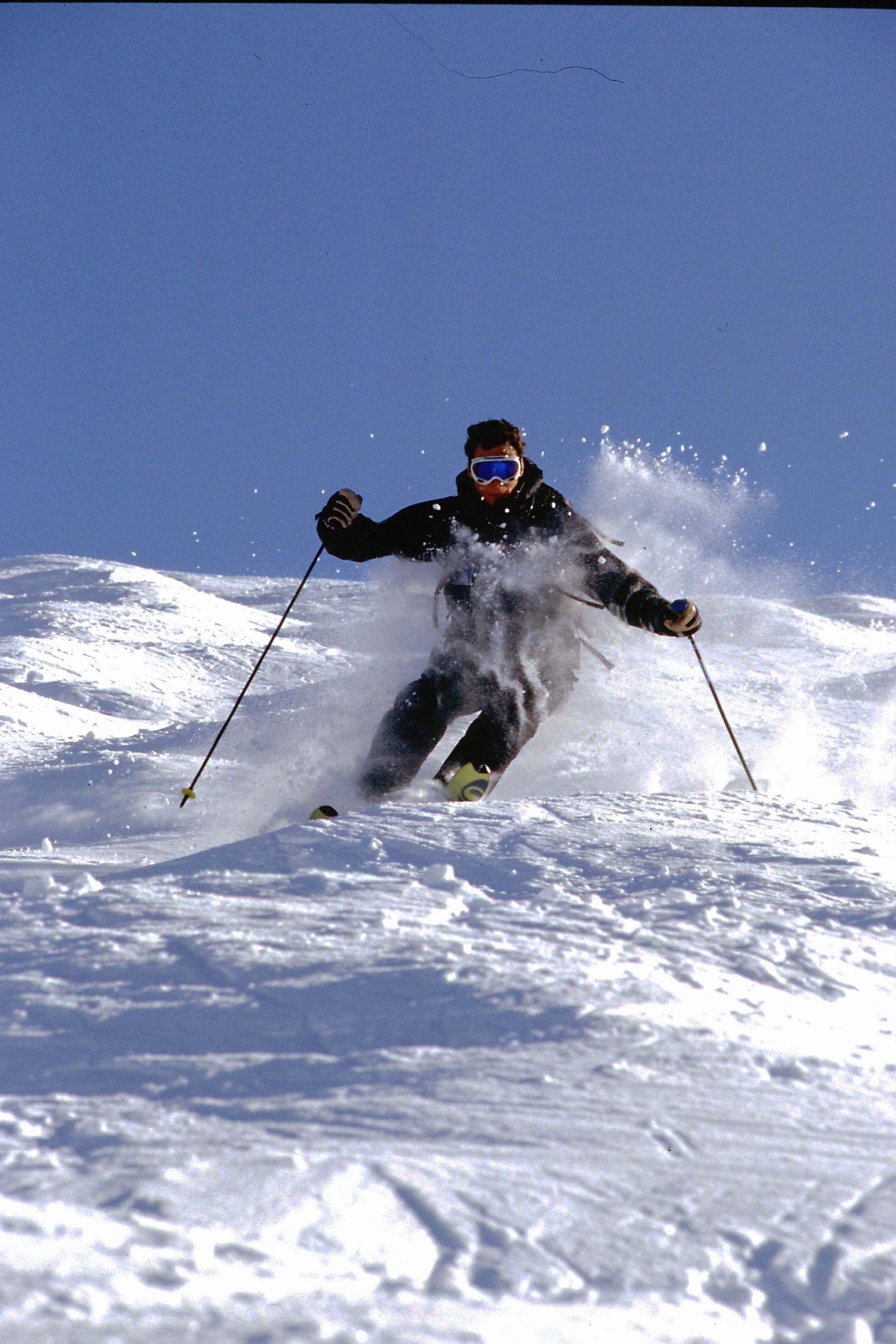 Fergie Skiing.jpg Fergie Skiing.jpg